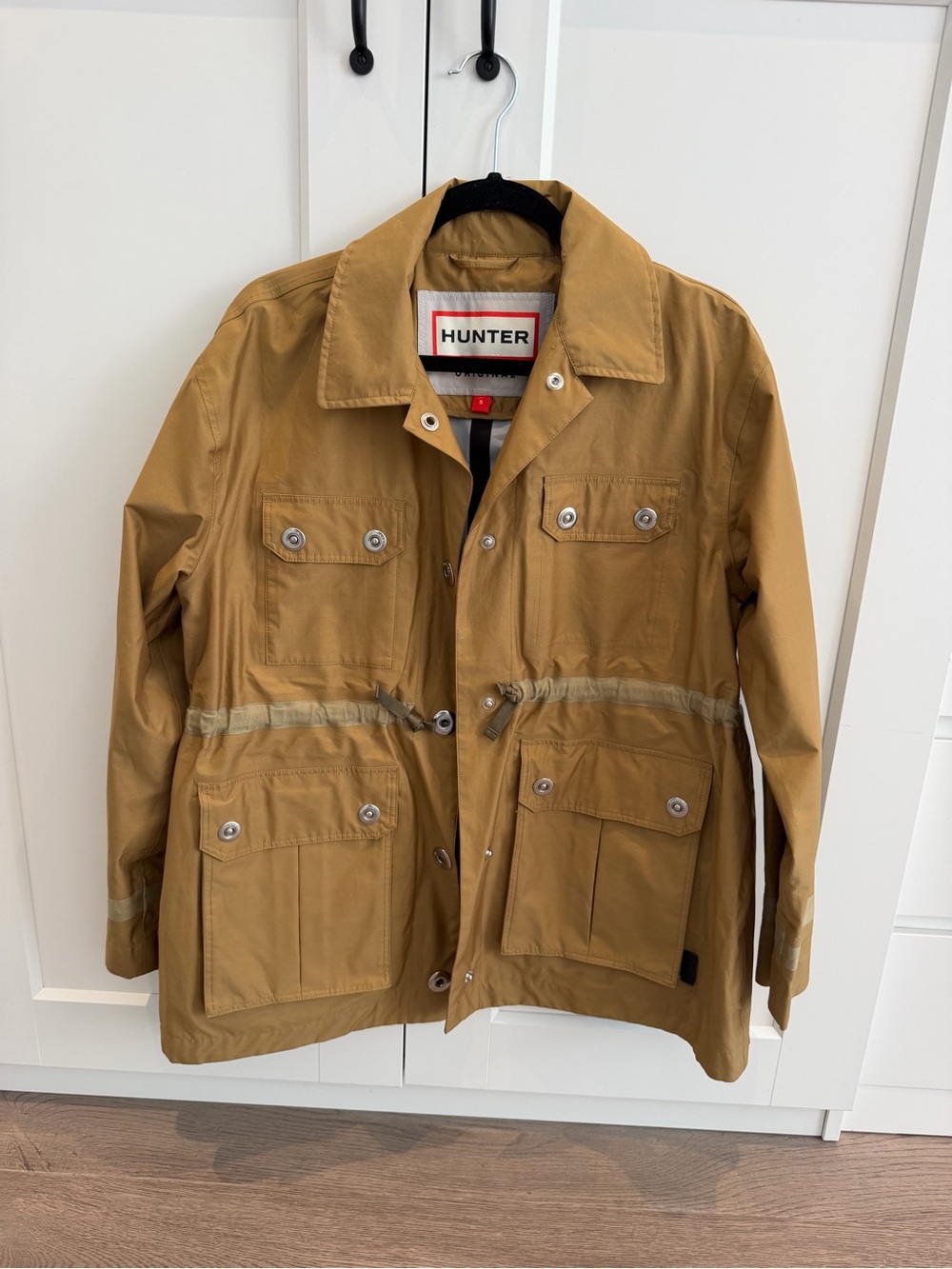 Hunter Women’s Utility Field Rain Jacket – Tan/Khaki – Size Small